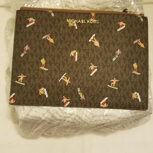 Michael Kors Wristlet